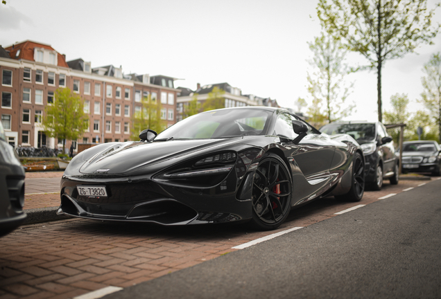 McLaren 720S Spider