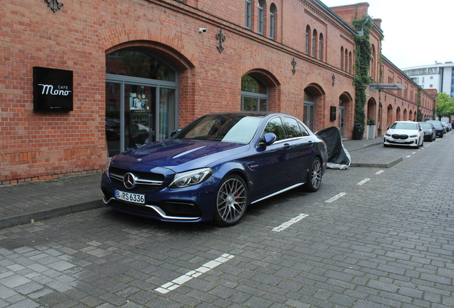 Mercedes-AMG C 63 S W205