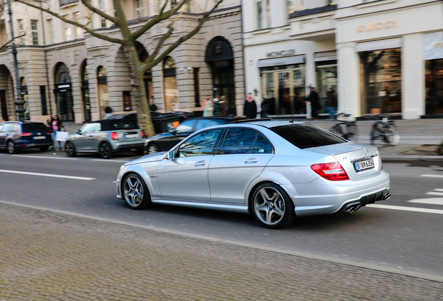 Mercedes-Benz C 63 AMG W204 2012