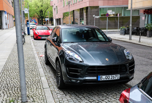 Porsche 95B Macan Turbo