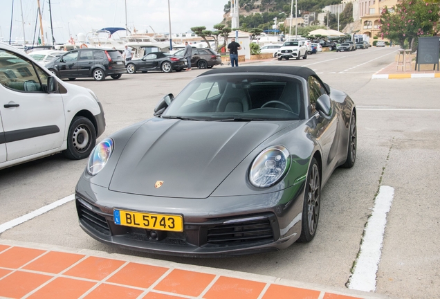 Porsche 992 Carrera 4S Cabriolet