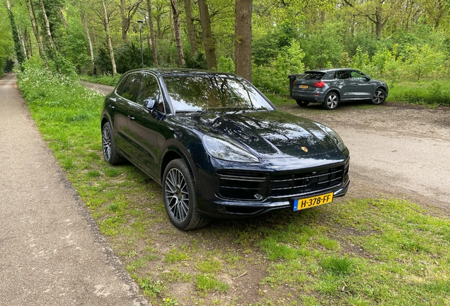 Porsche Cayenne Turbo S E-Hybrid