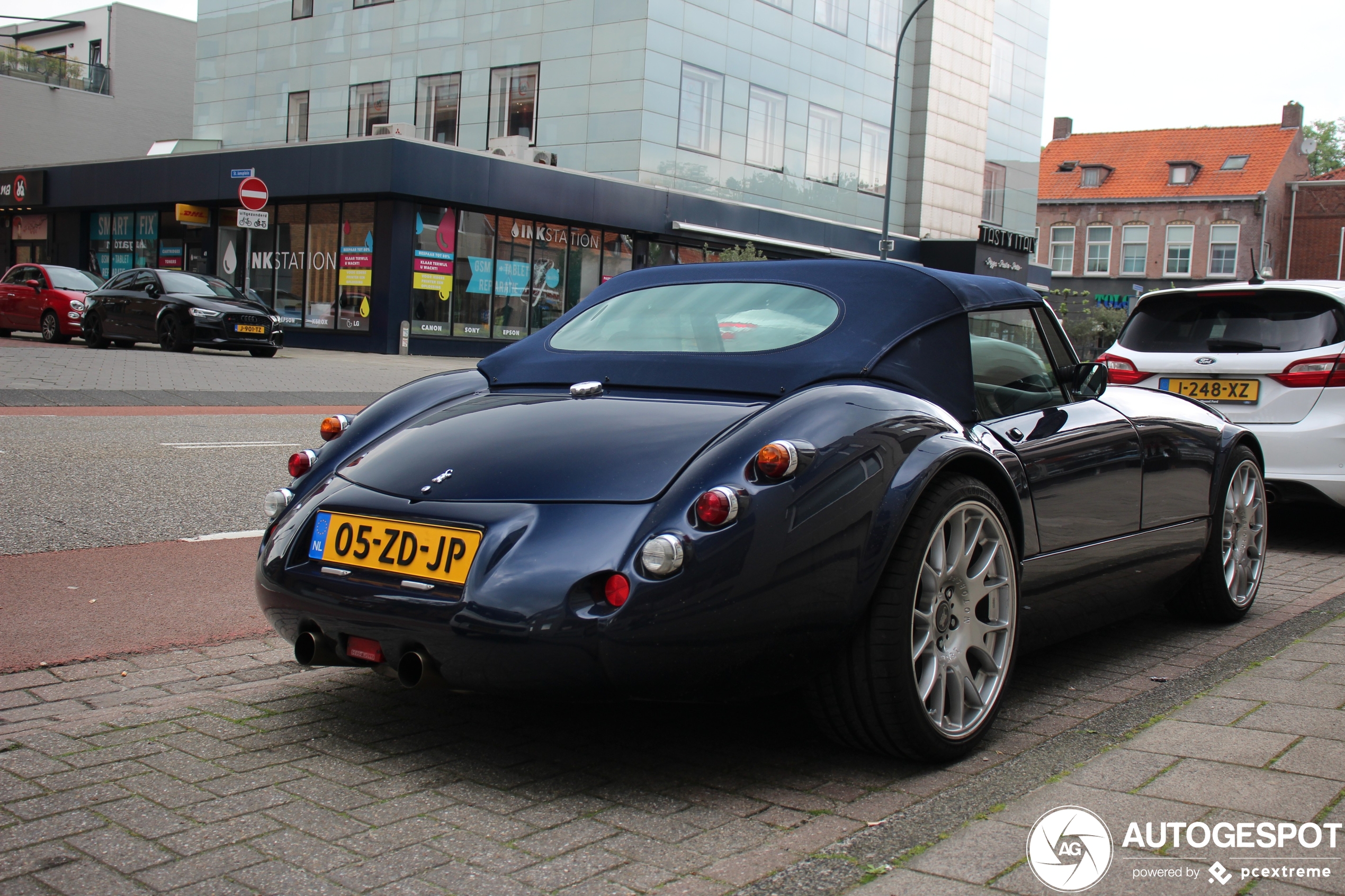 Wiesmann Roadster MF3