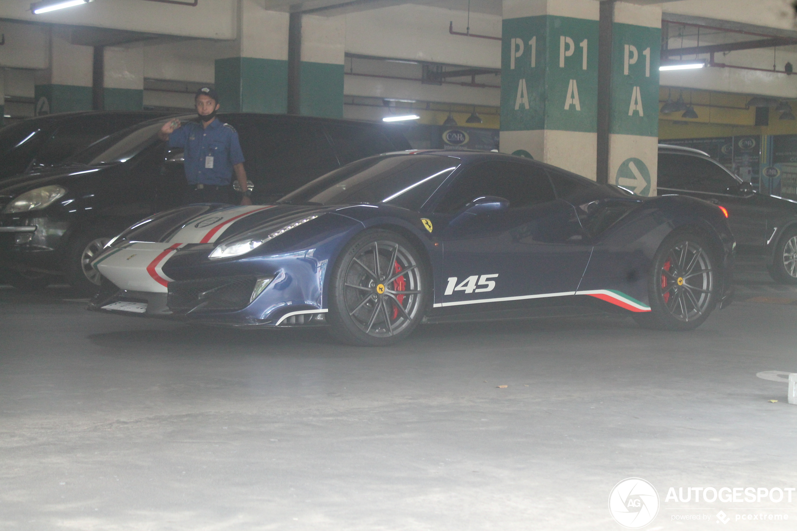 Ferrari 488 Pista Piloti