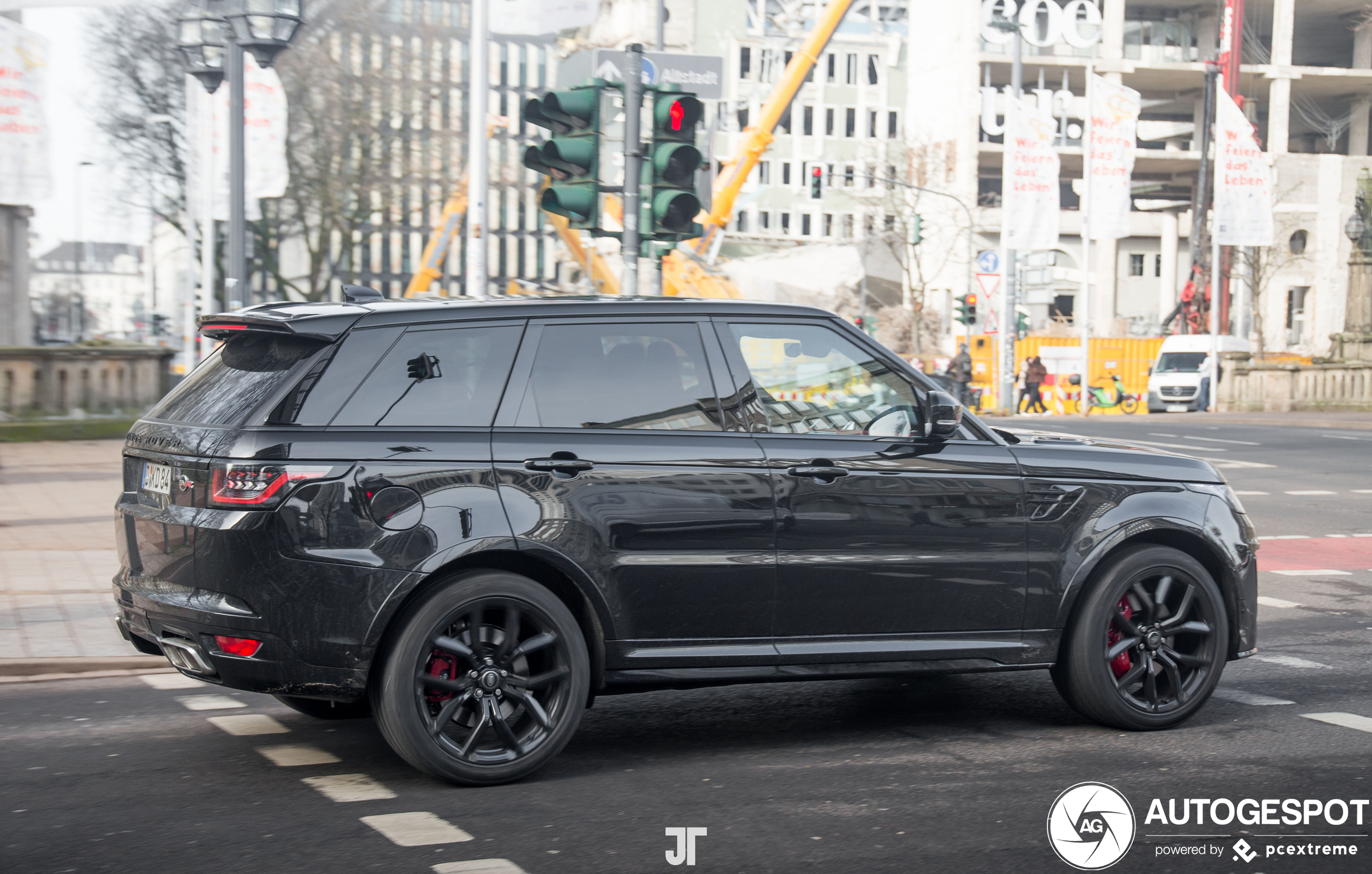 Land Rover Range Rover Sport SVR 2018