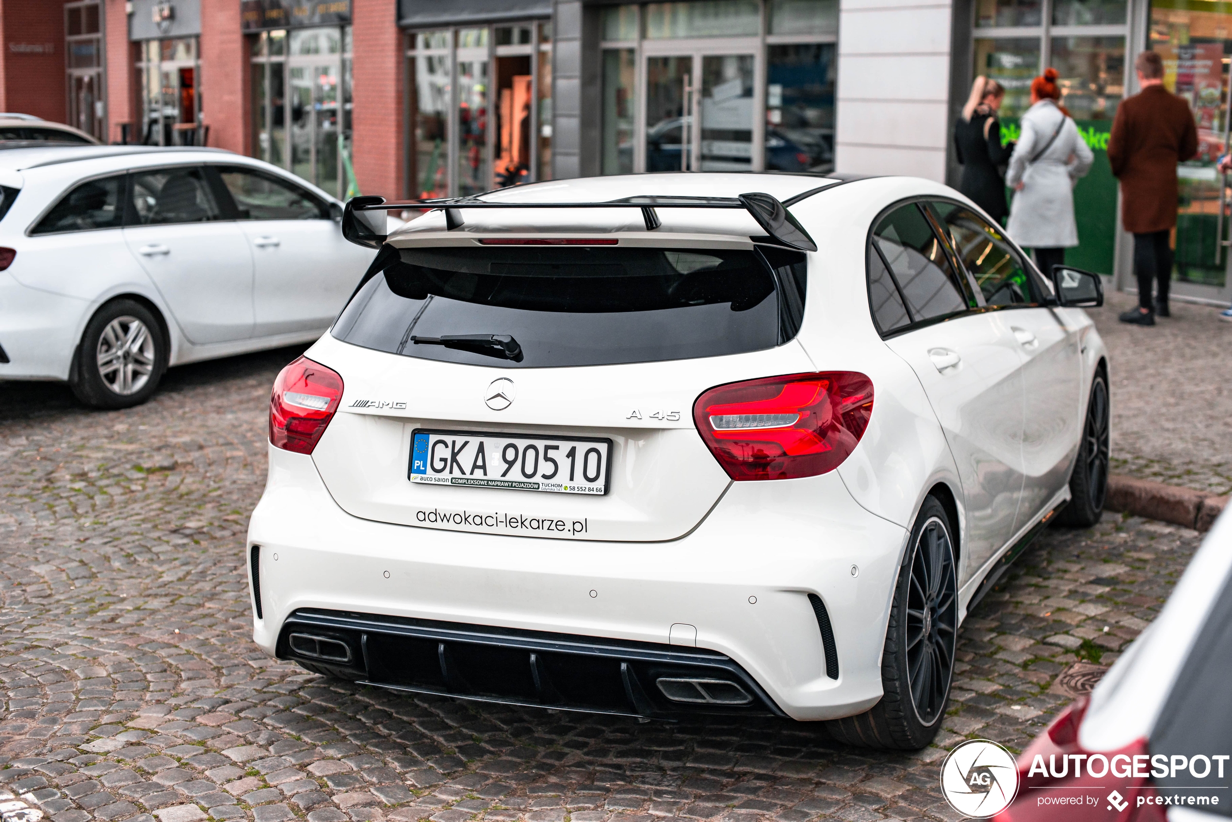 Mercedes-AMG A 45 W176 2015