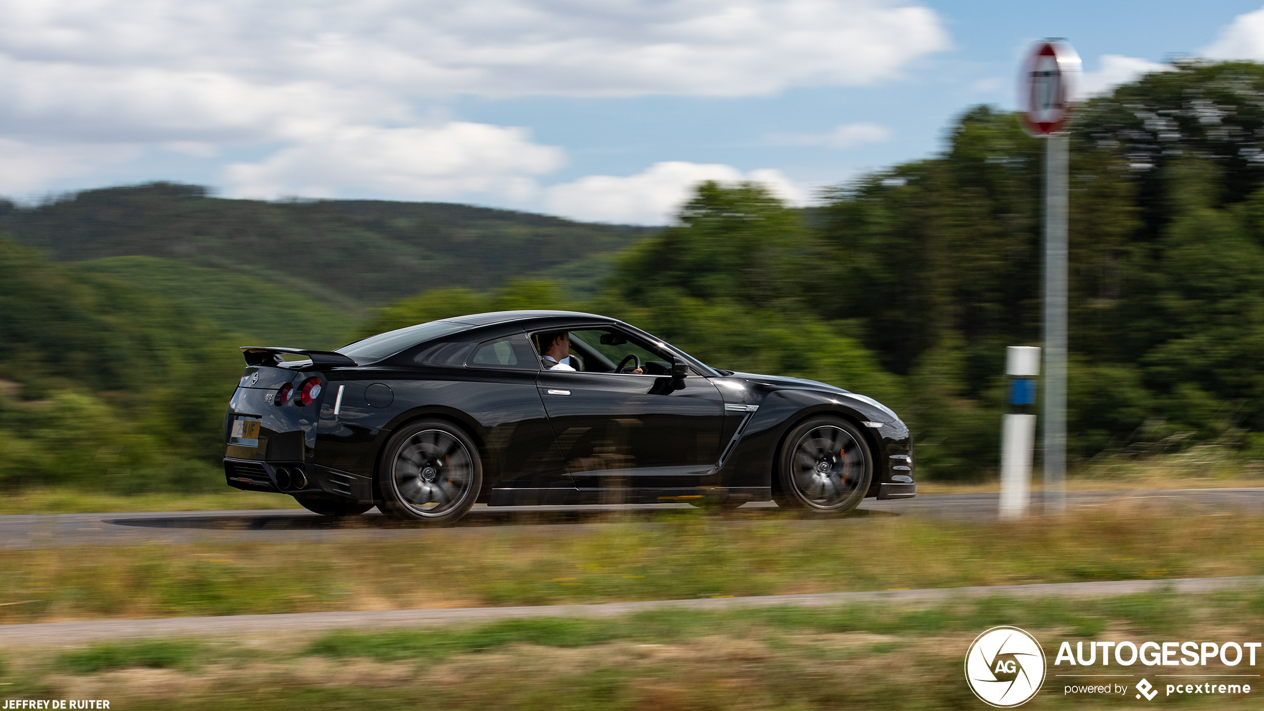 Nissan GT-R 2013