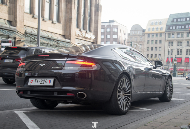 Aston Martin Rapide