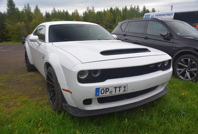 Dodge Challenger SRT Hellcat Widebody