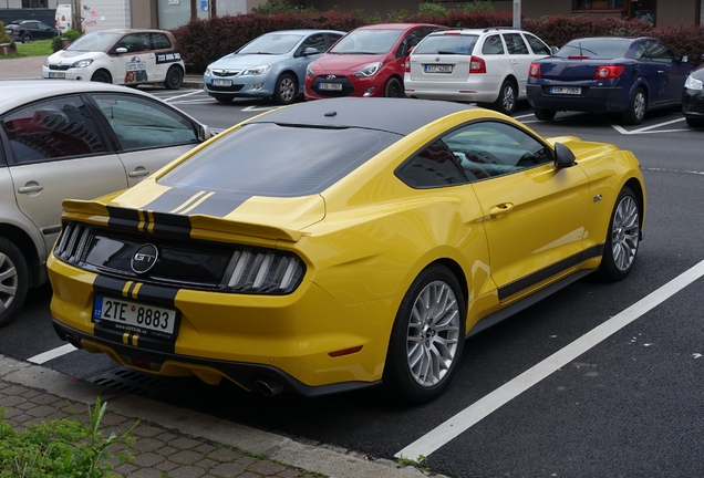 Ford Mustang GT 2015