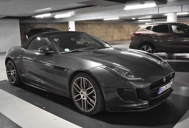 Jaguar F-TYPE R Convertible