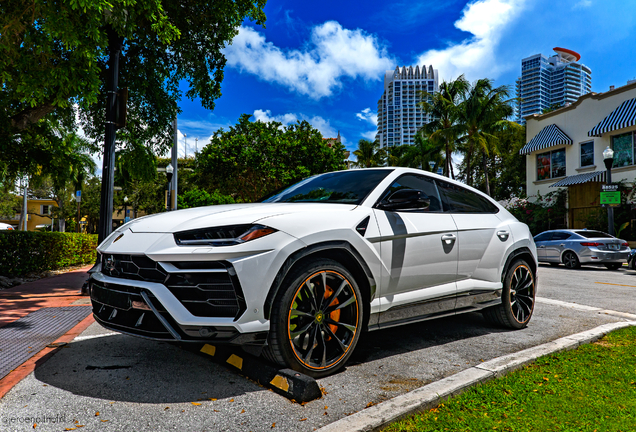 Lamborghini Urus