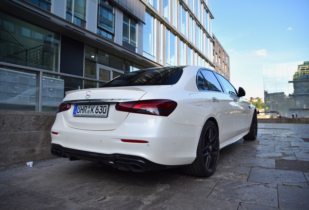 Mercedes-AMG E 63 S W213 2021