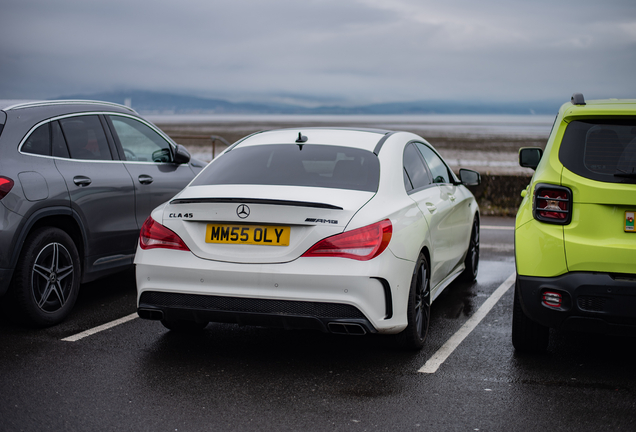 Mercedes-Benz CLA 45 AMG C117