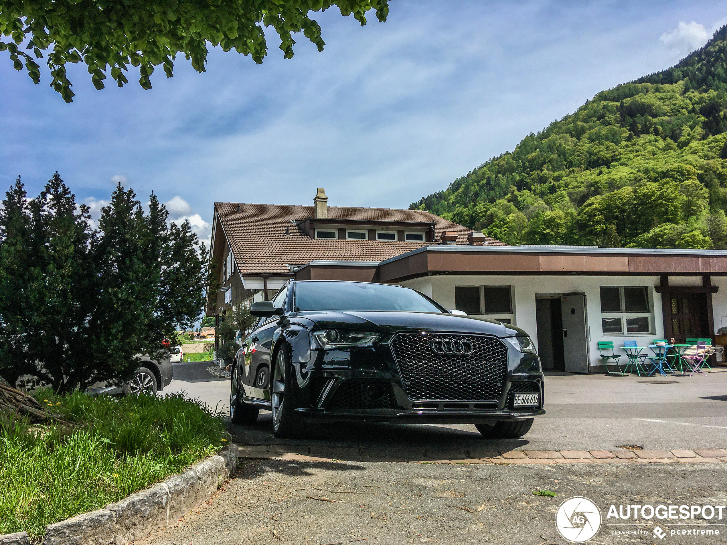 Audi RS4 Avant B8