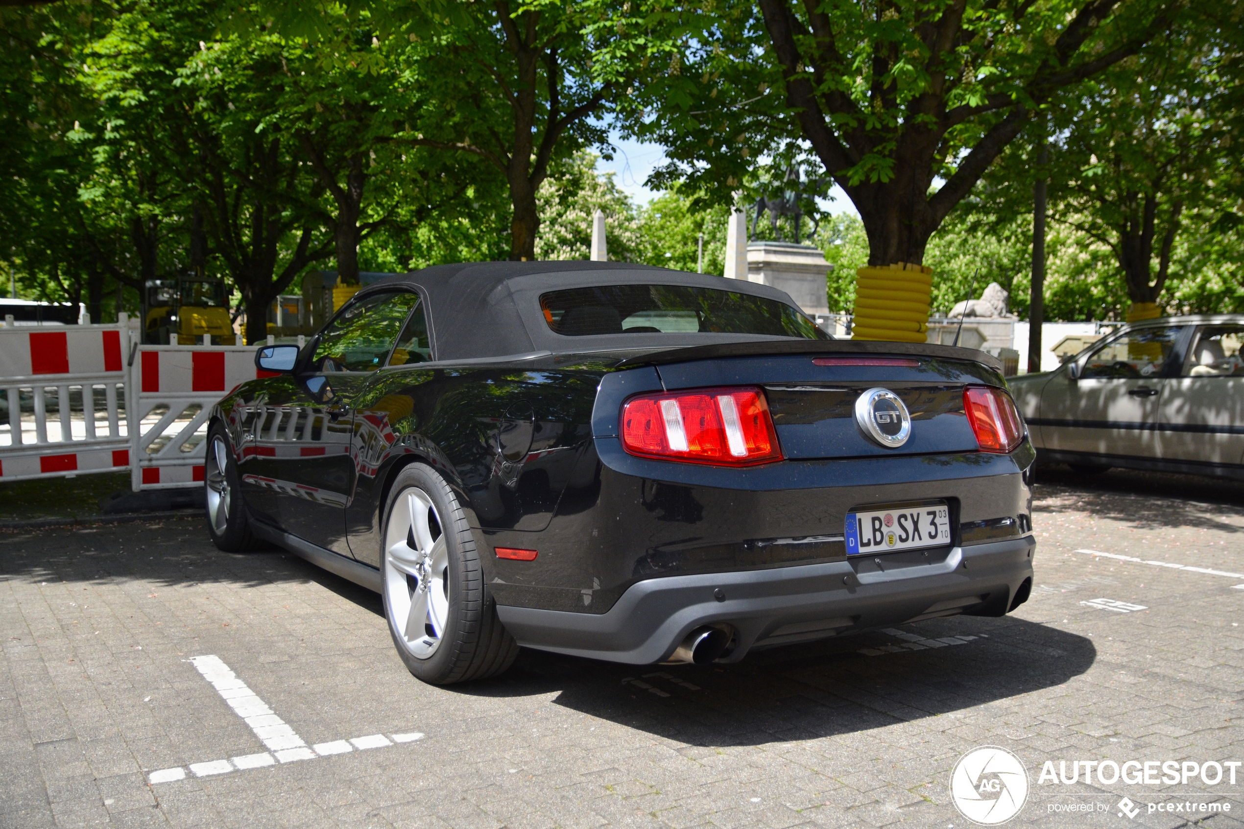 Ford Mustang GT Convertible 2011