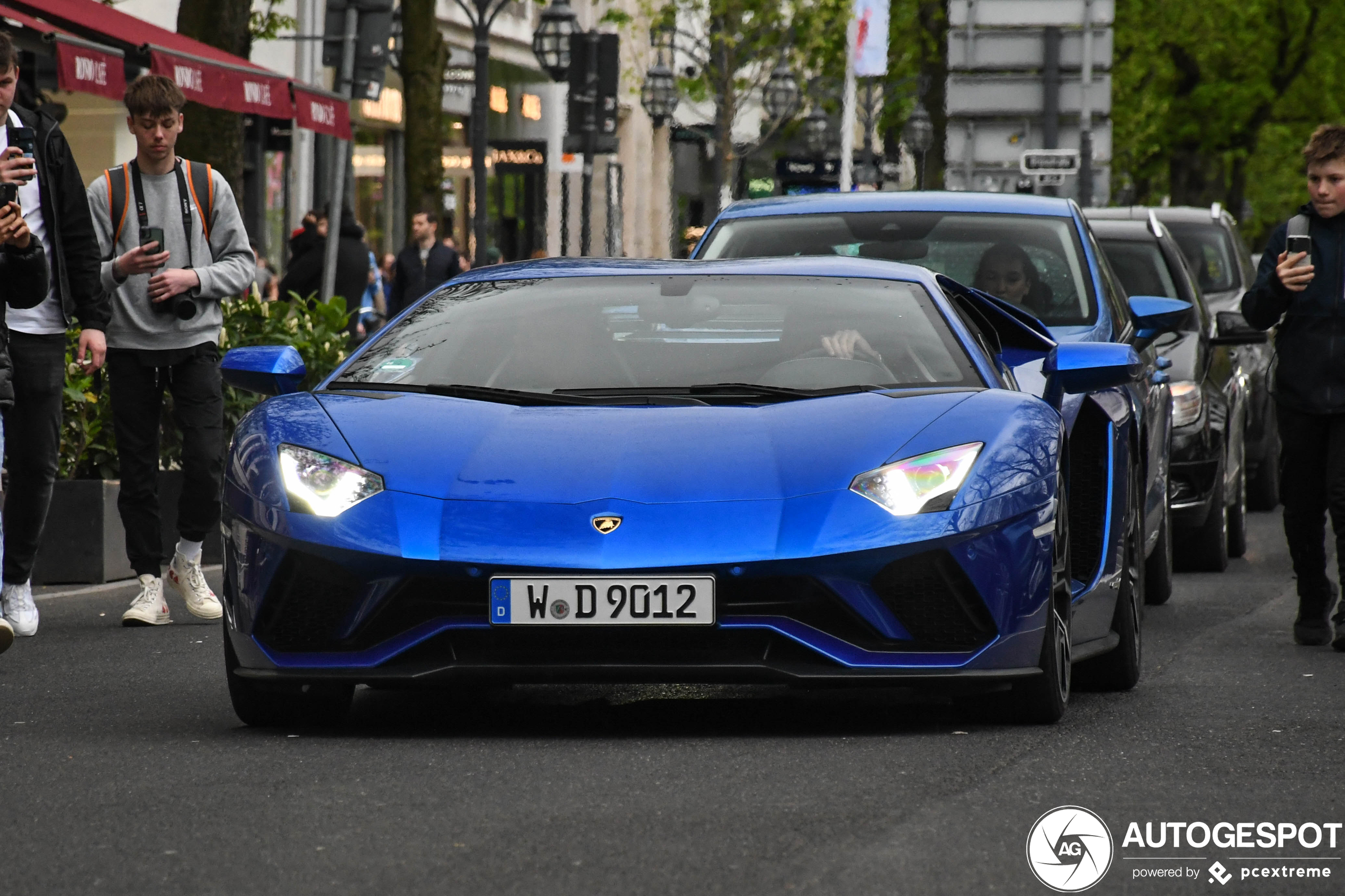 Lamborghini Aventador S LP740-4