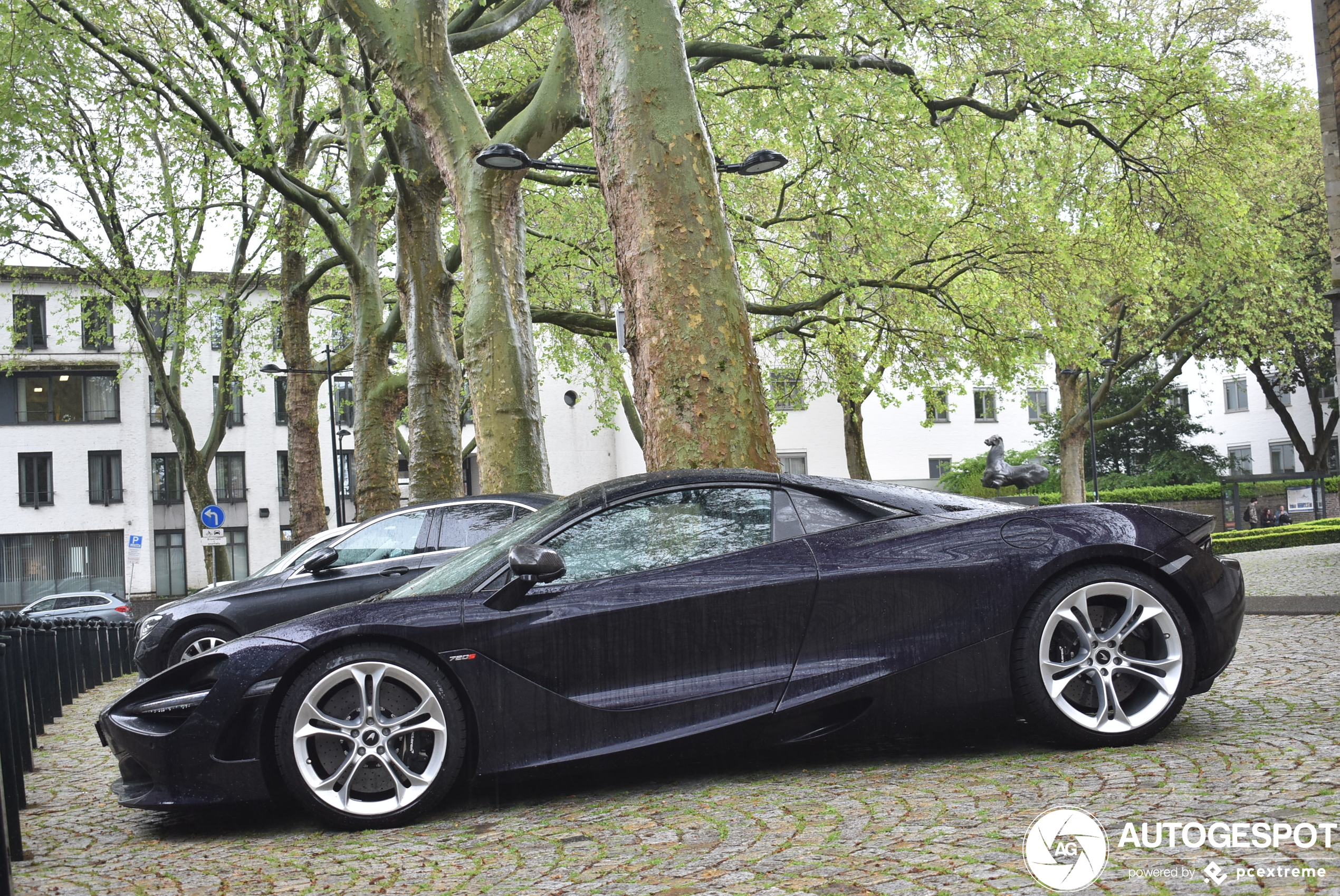 McLaren 720S Spider