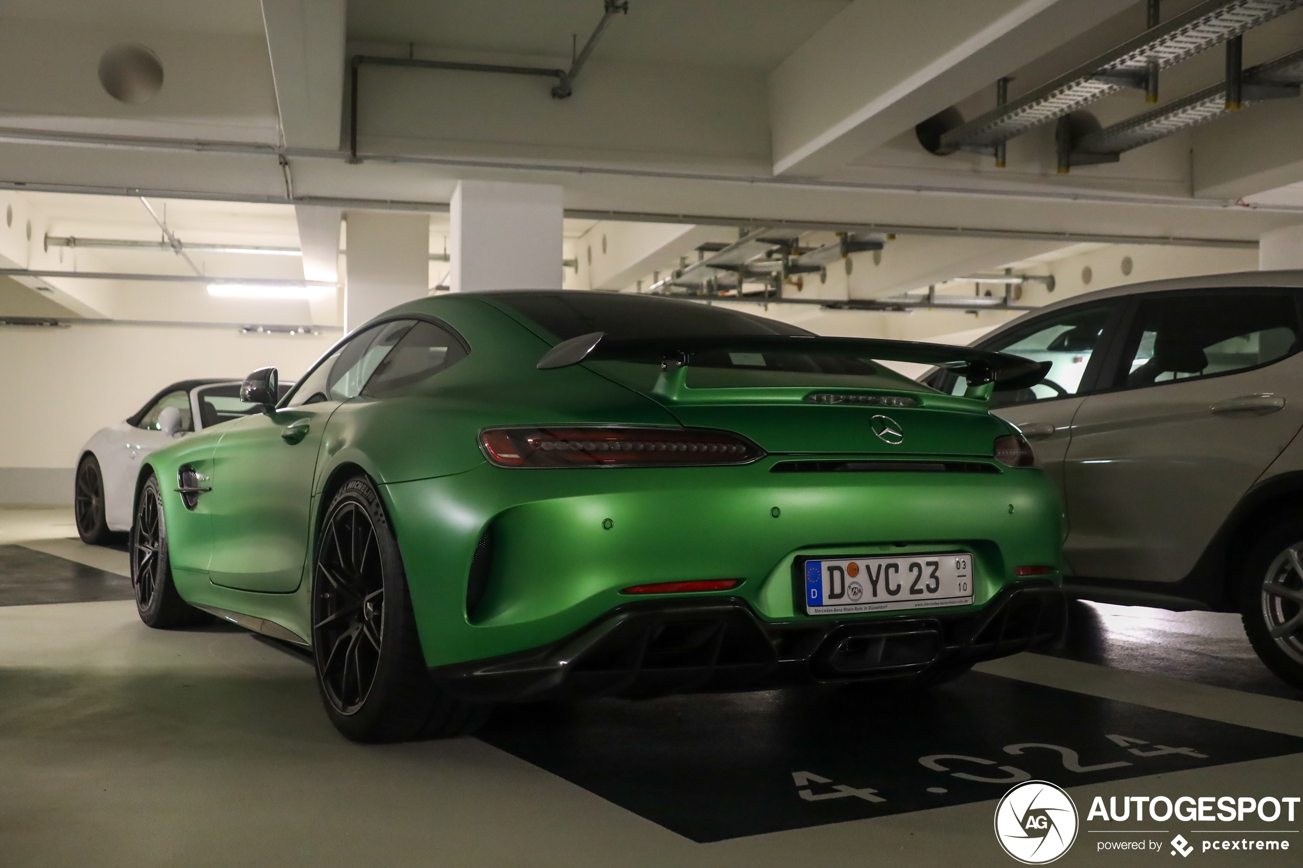 Mercedes-AMG GT R C190 2019