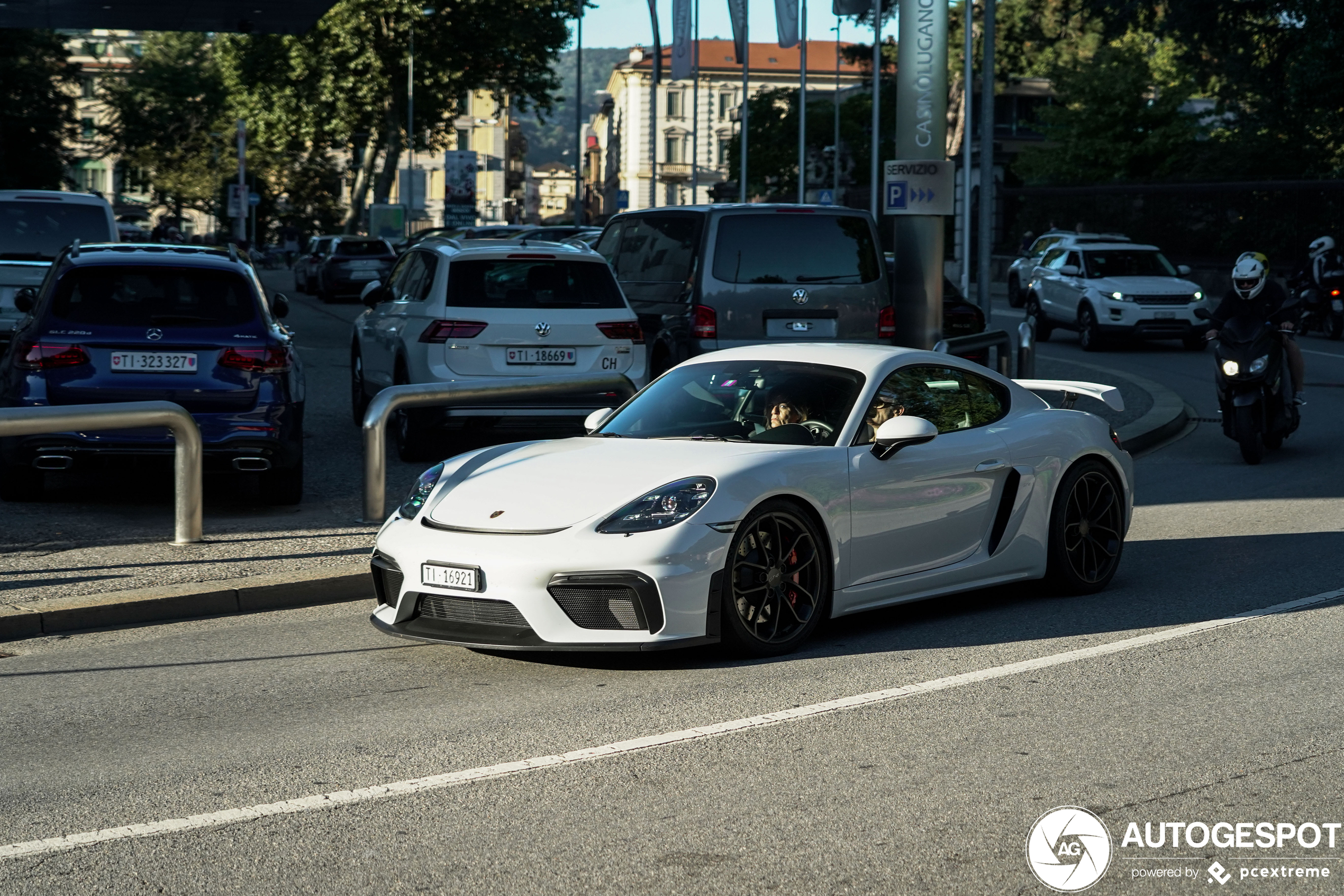 Porsche 718 Cayman GT4