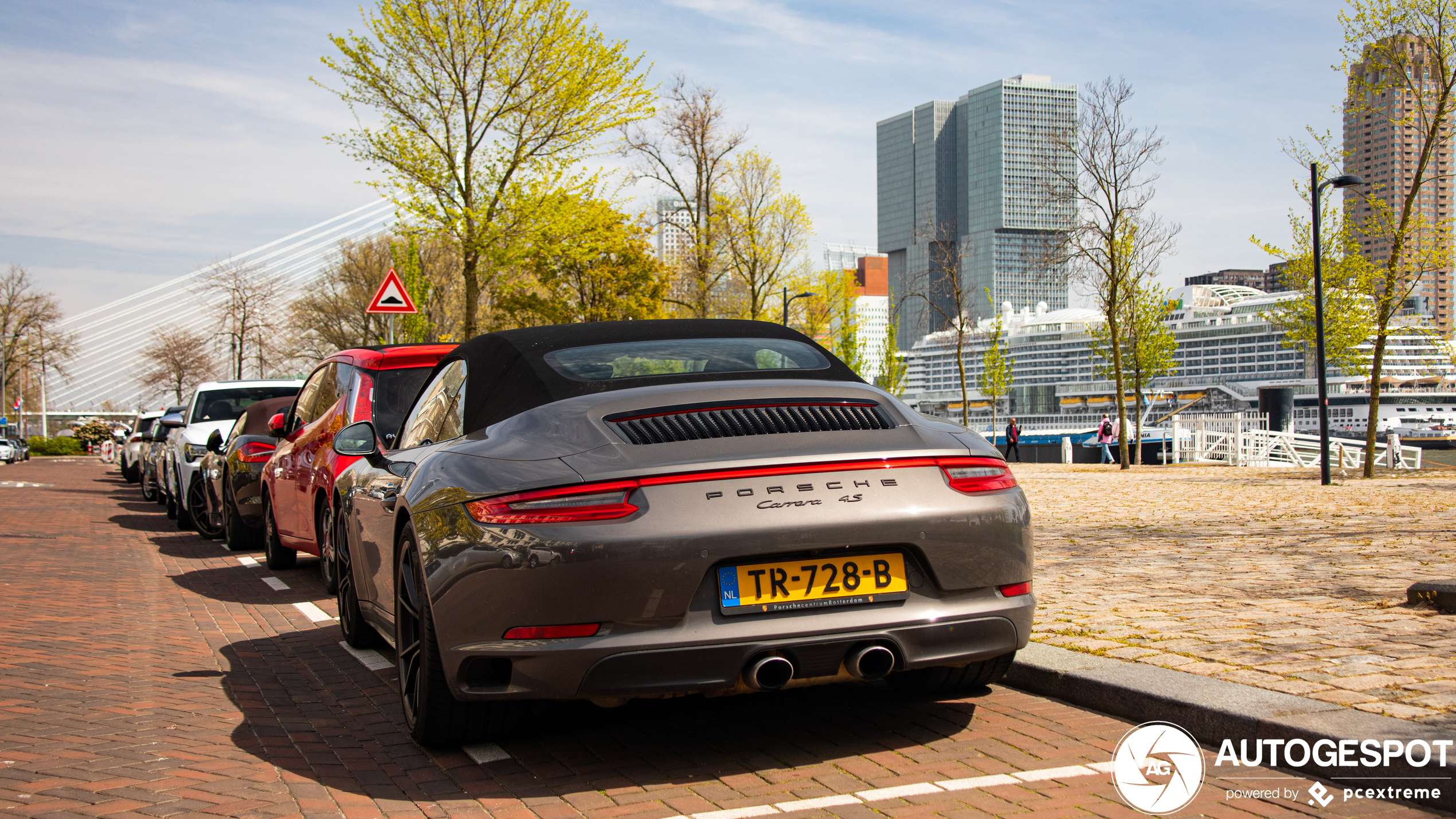 Porsche 991 Carrera 4S Cabriolet MkII