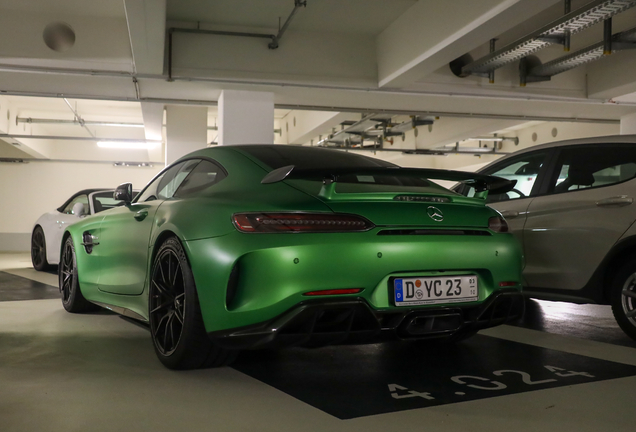 Mercedes-AMG GT R C190 2019