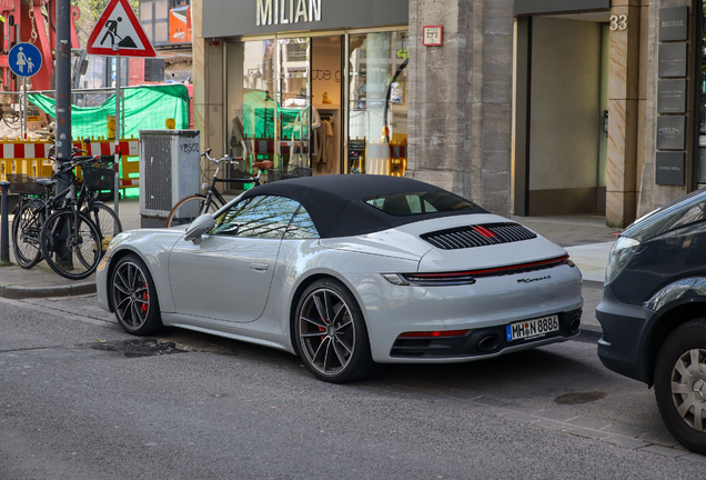Porsche 992 Carrera 4S Cabriolet MkI