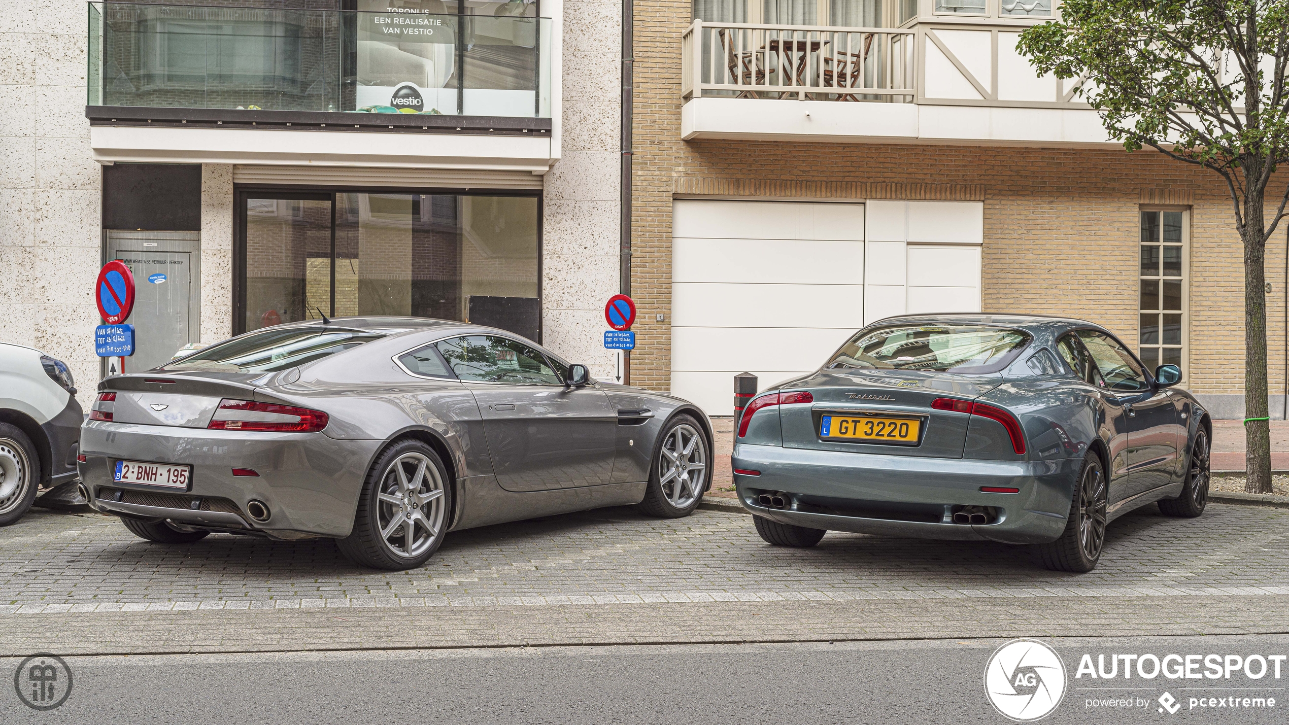 Aston Martin V8 Vantage