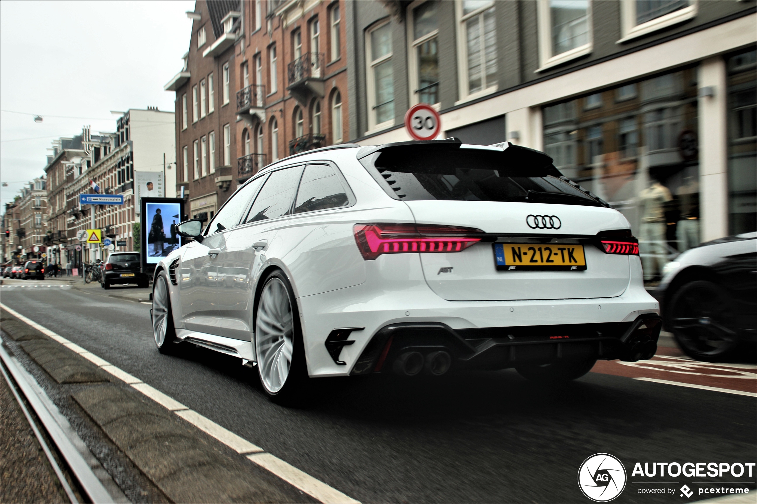 Audi ABT RS6-R Avant C8