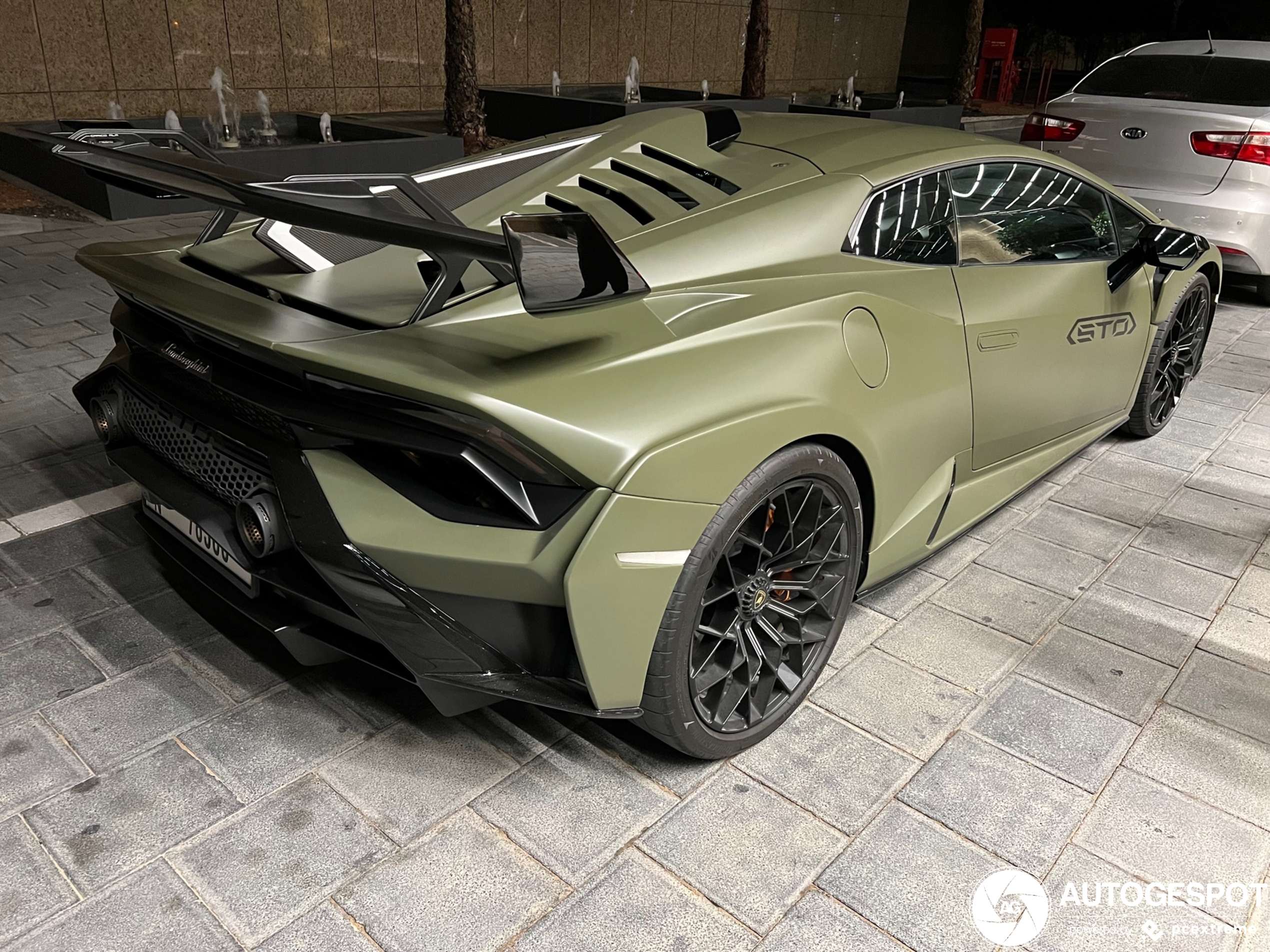 Lamborghini Huracán LP640-2 STO