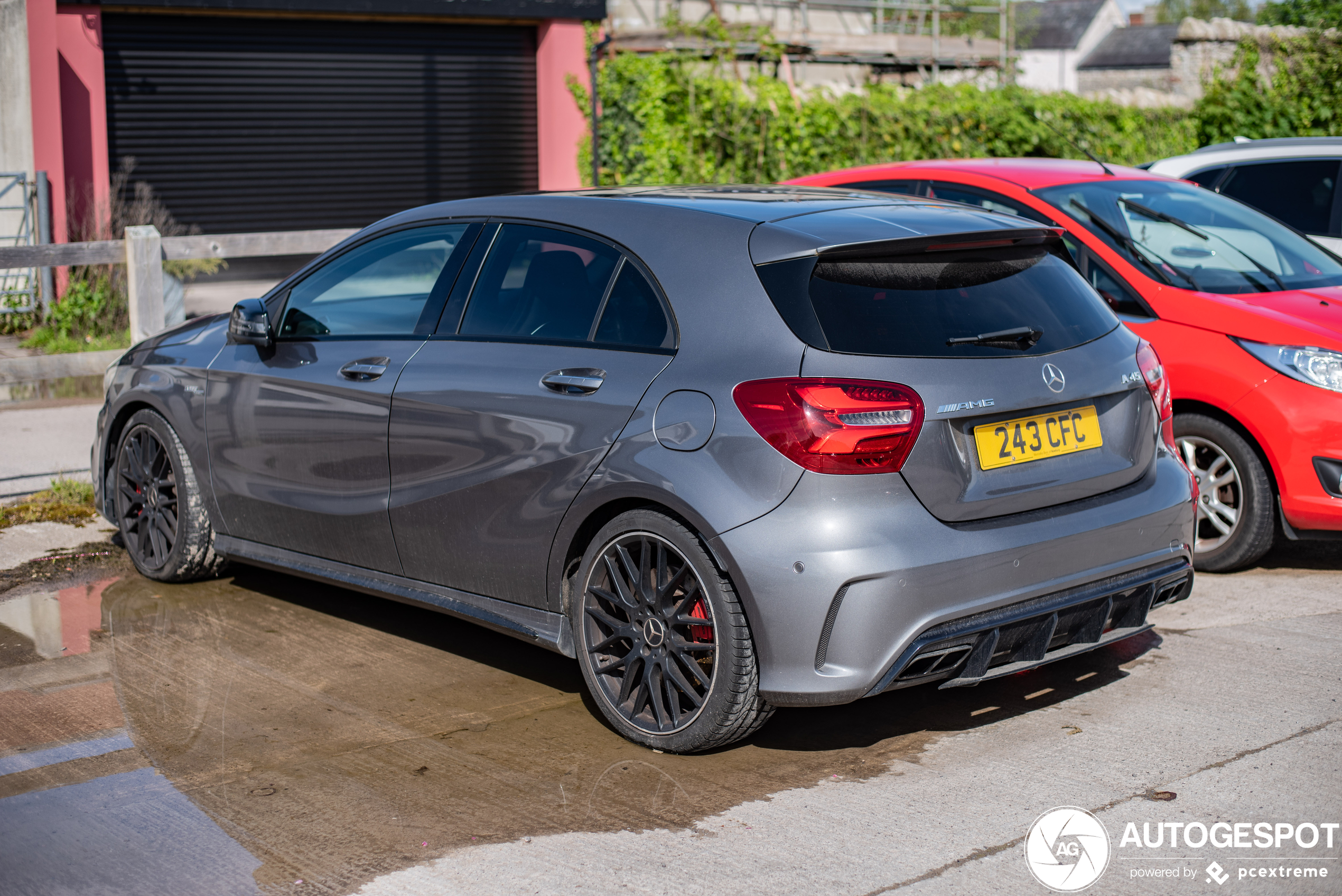 Mercedes-AMG A 45 W176 2015