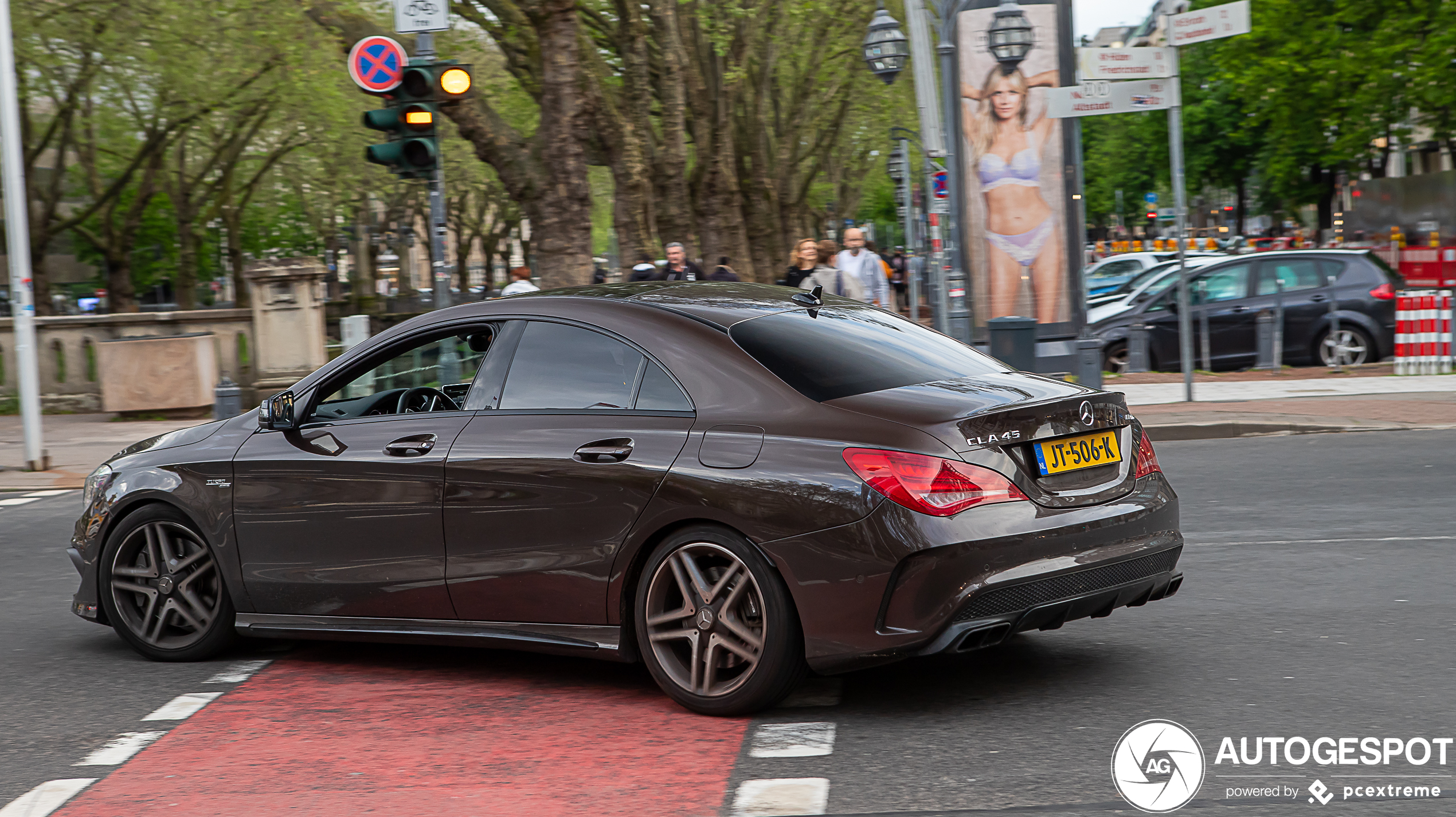 Mercedes-Benz CLA 45 AMG C117