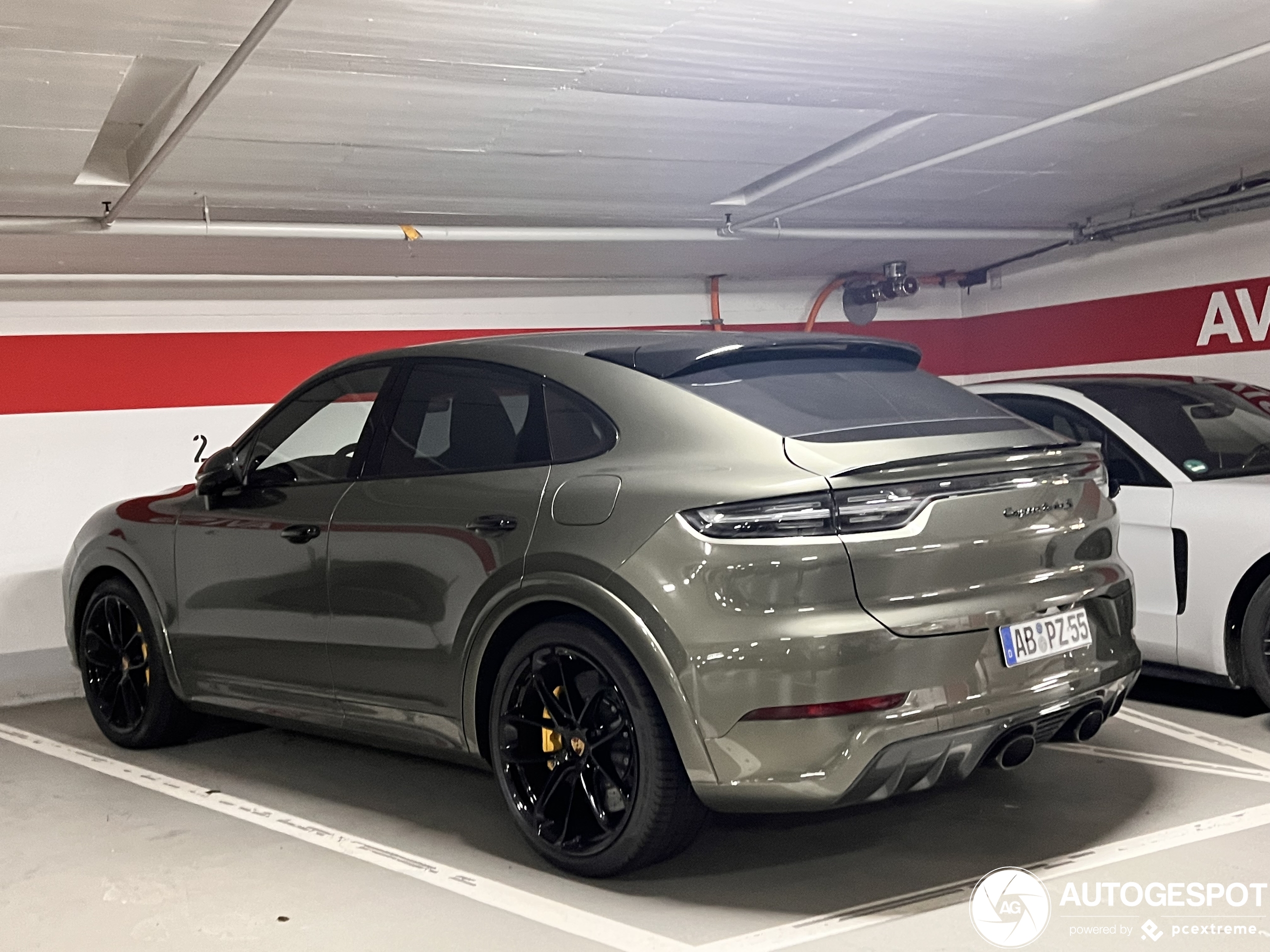 Porsche Cayenne Coupé Turbo S E-Hybrid