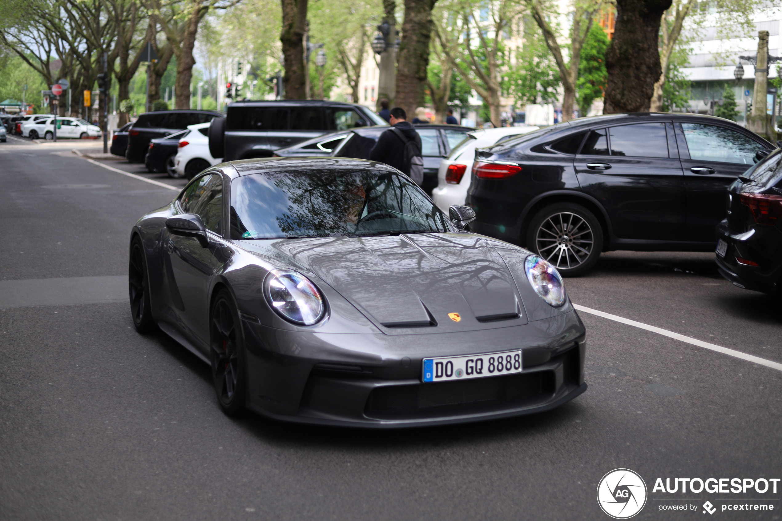 Porsche 992 GT3 Touring