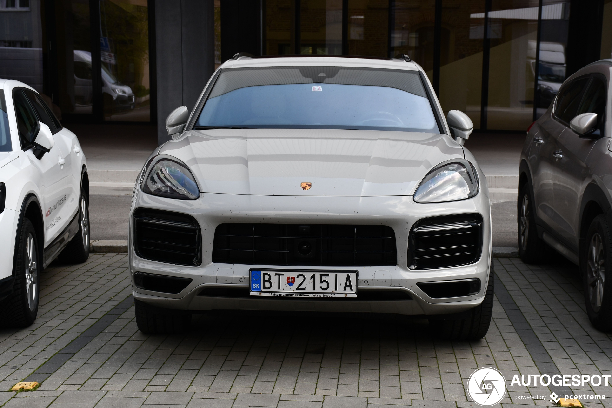 Porsche 9YA Cayenne GTS