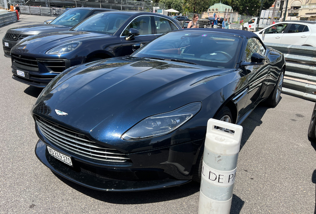 Aston Martin DB11 V8 Volante