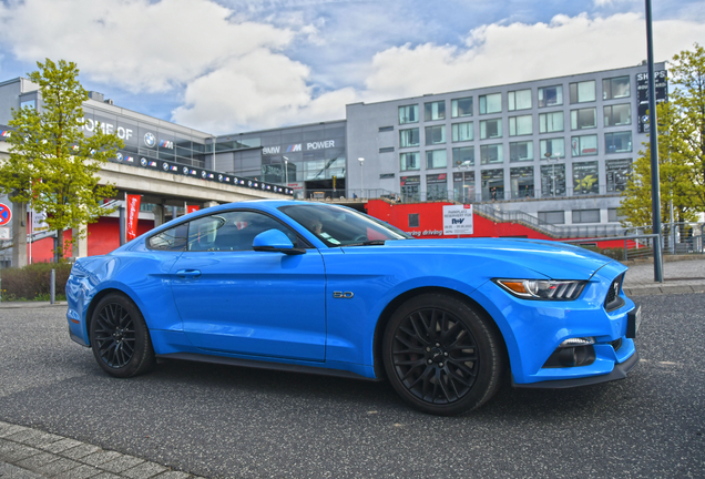 Ford Mustang GT 2015