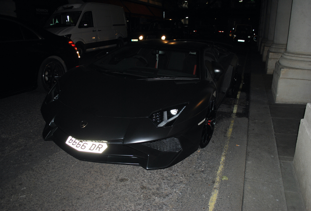 Lamborghini Aventador LP750-4 SuperVeloce Roadster