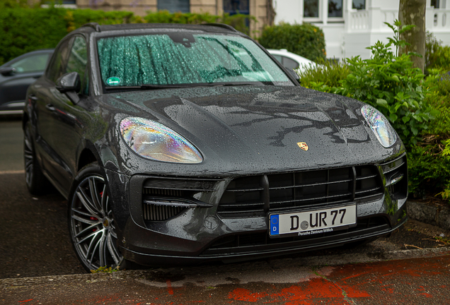 Porsche 95B Macan GTS MkII