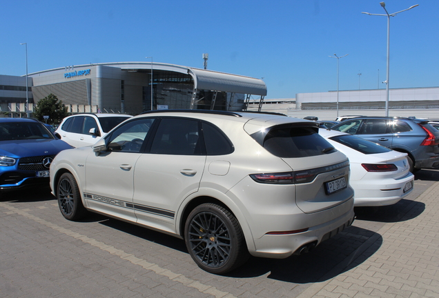 Porsche Cayenne Turbo S E-Hybrid