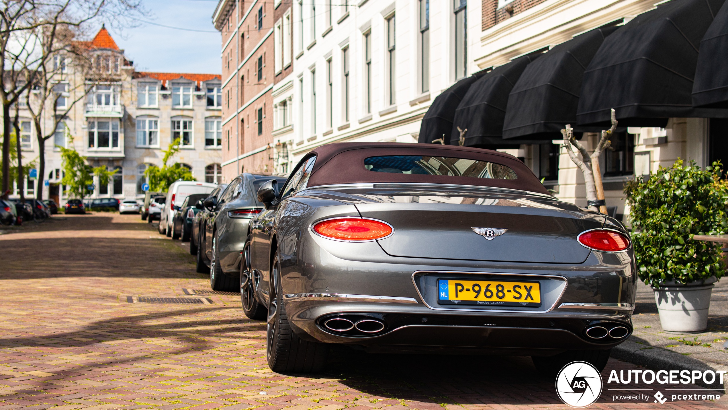 Bentley Continental GTC V8 2020