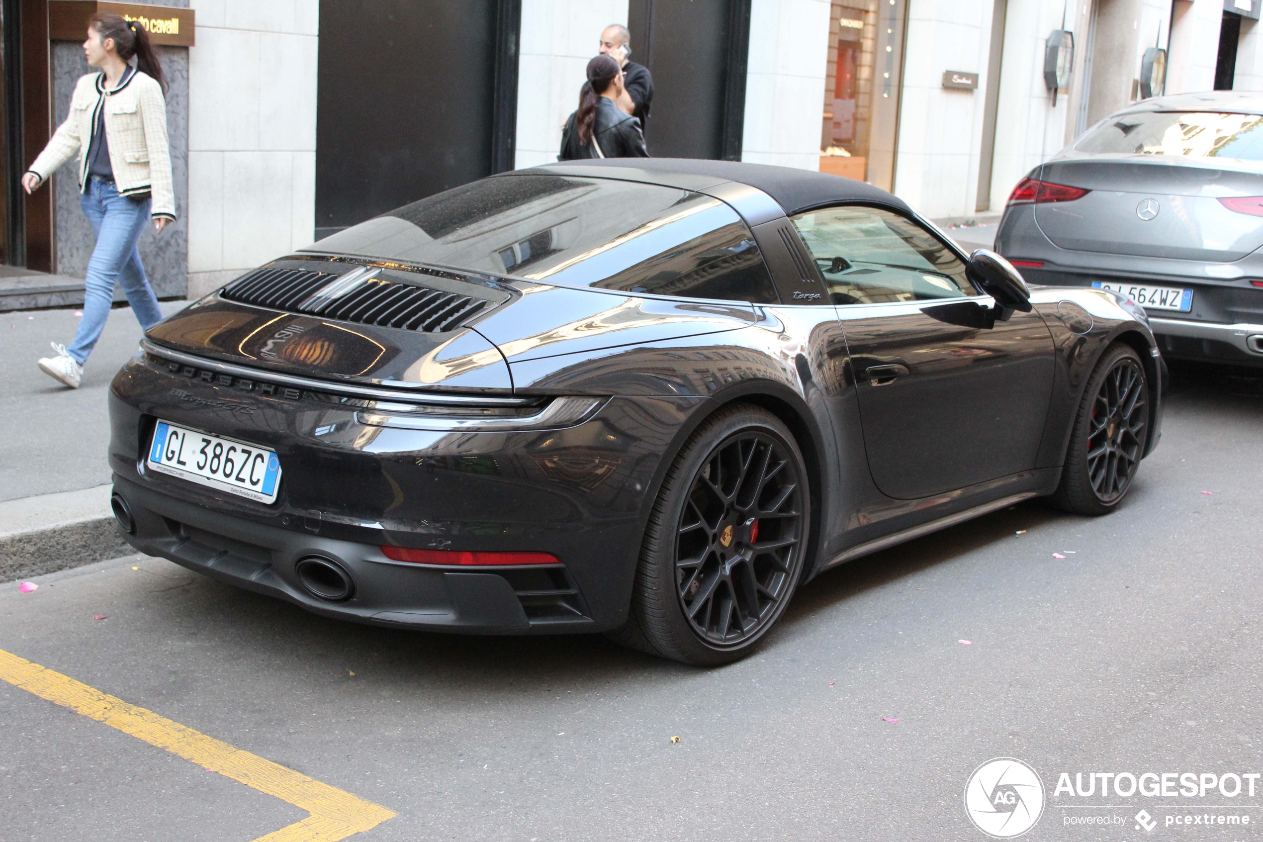 Porsche 992 Targa 4 GTS