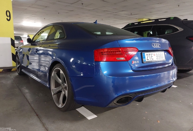 Audi RS5 B8 2012