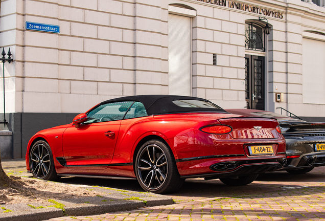 Bentley Continental GTC V8 2020