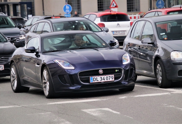 Jaguar F-TYPE R Coupé