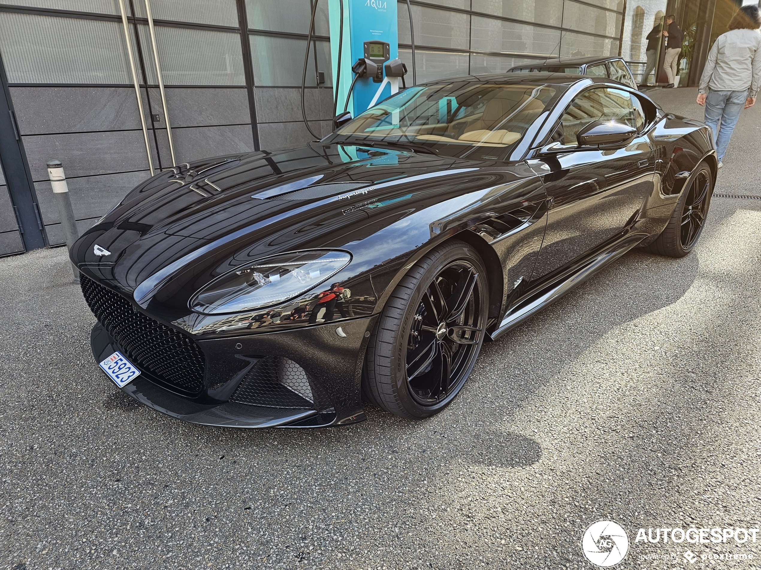 Aston Martin DBS Superleggera