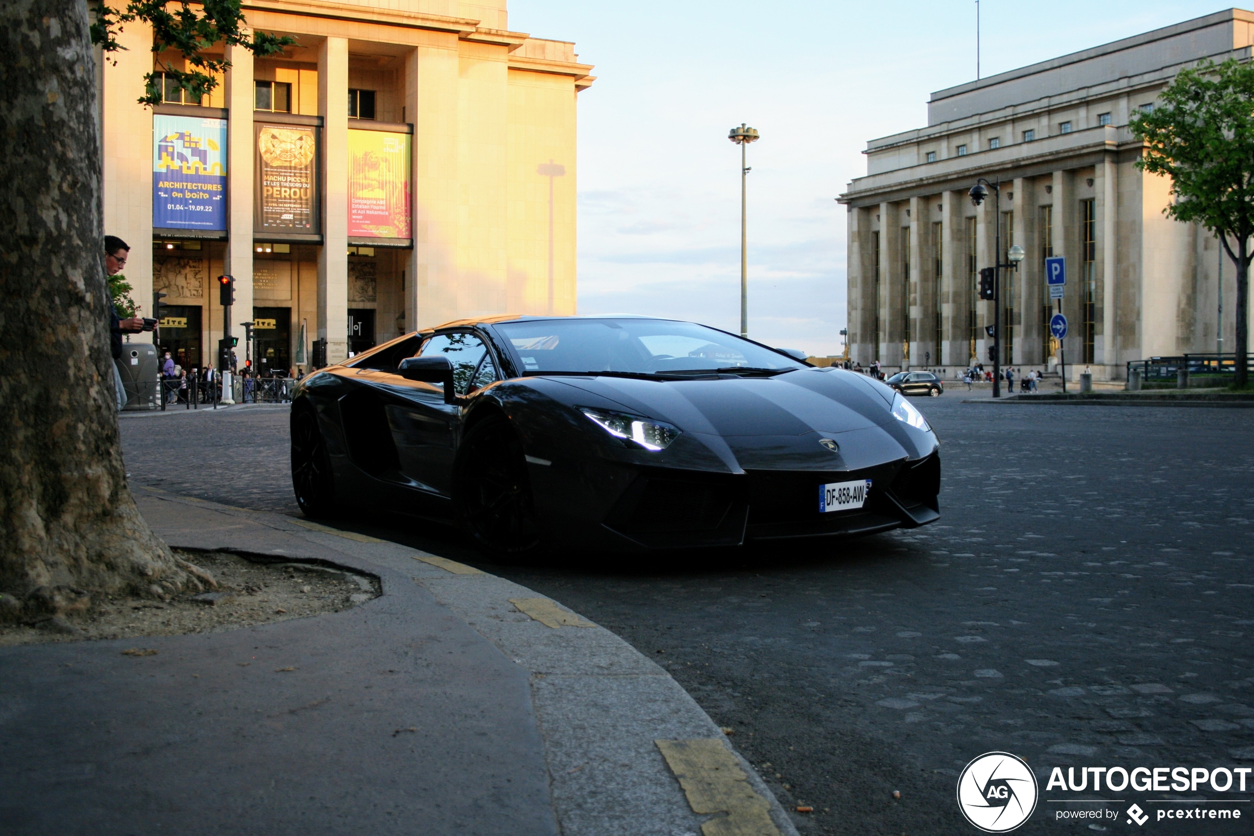 Lamborghini Aventador LP700-4 Roadster