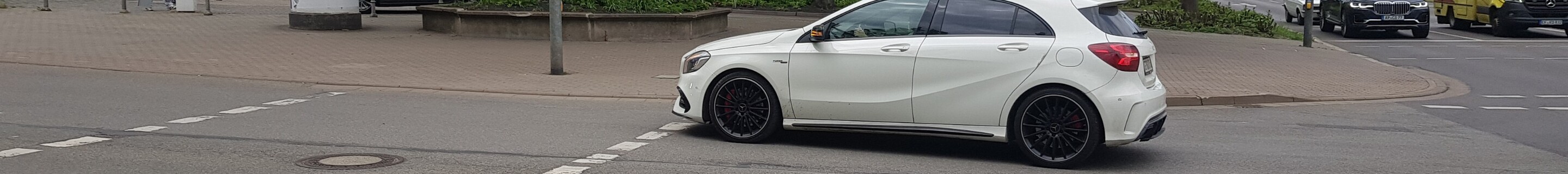 Mercedes-Benz A 45 AMG