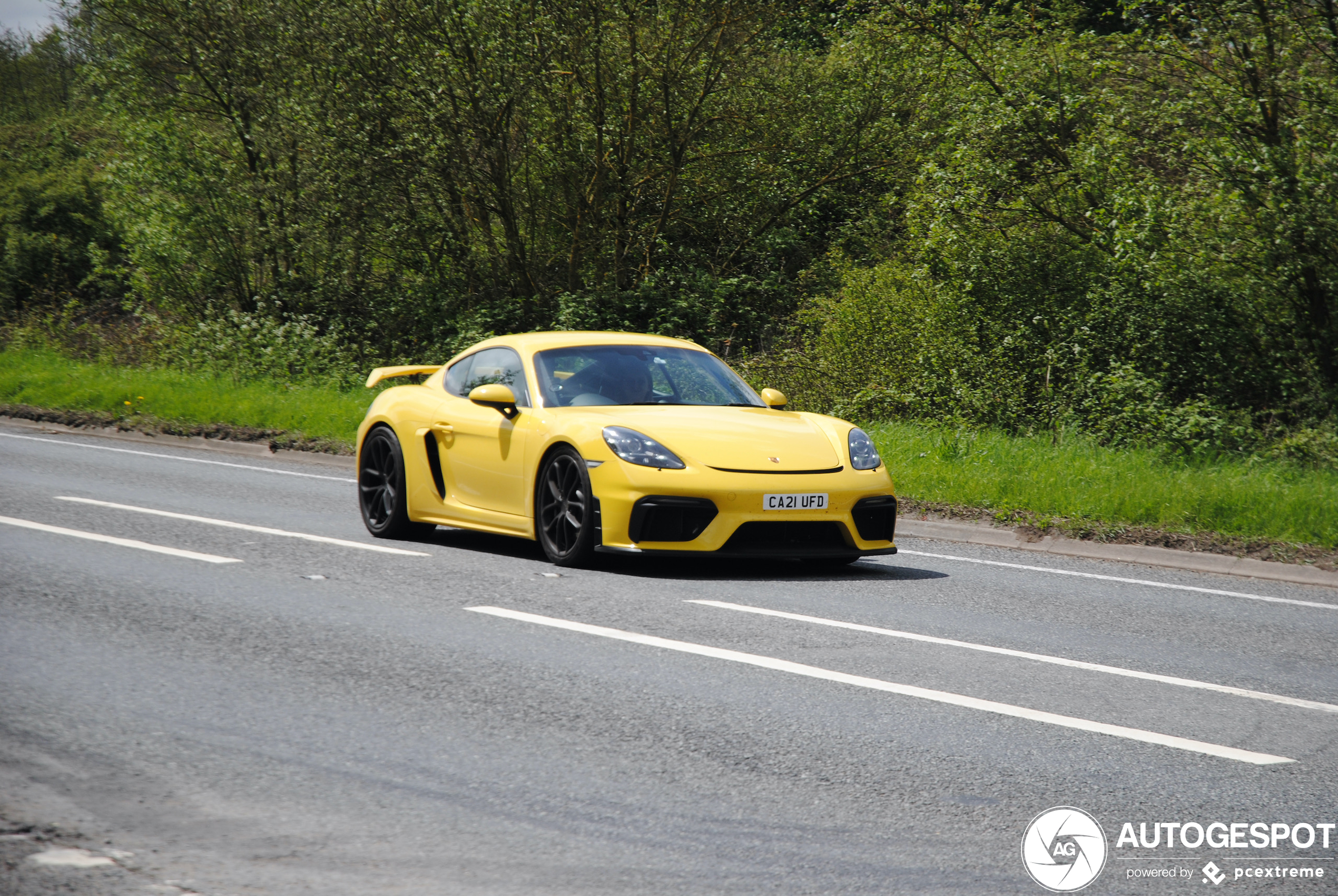 Porsche 718 Cayman GT4