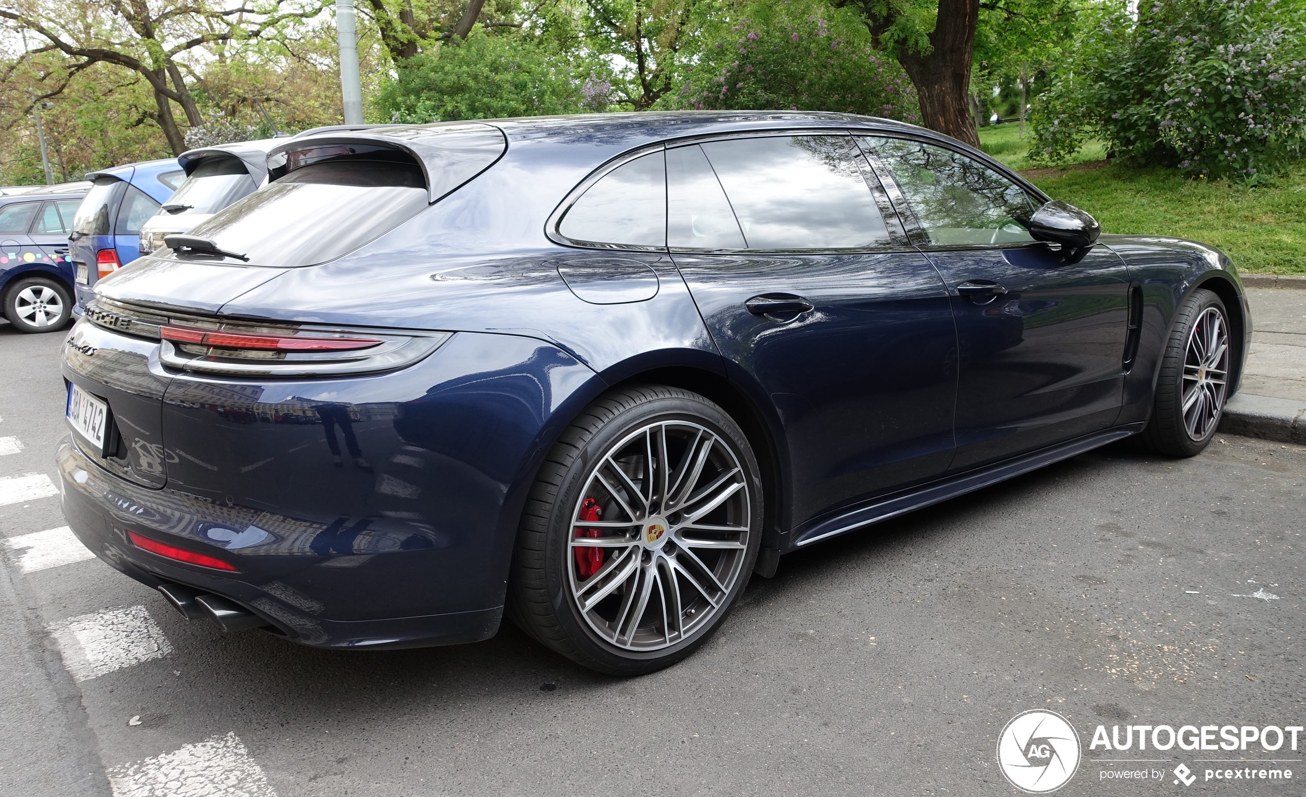 Porsche 971 Panamera GTS Sport Turismo